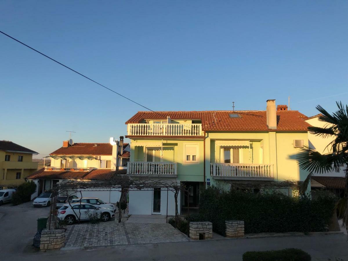 App. Marjeta Apartment Умаг Екстериор снимка